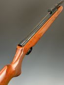 Remington Express GR .177 air rifle with chequered semi-pistol grip and forend and adjustable