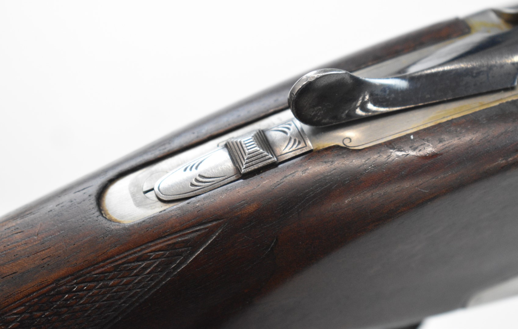 Winchester 101 XTR Lightweight 12 bore over and under ejector shotgun with engraved scenes of - Image 18 of 27