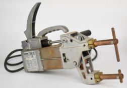 Clarke CW 11 230 volt spot welder