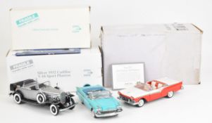 Three 1:24 scale diecast American classic cars comprising Franklin Mint Ford Fairlane 500 Skyliner