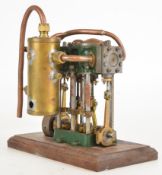 Stuart compound launch live steam engine with solid flywheel, displacement lubricator, exhaust steam