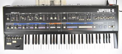 Roland Jupiter-6 analogue keyboard synthesizer with 61 keys, Midi in/out and five external control