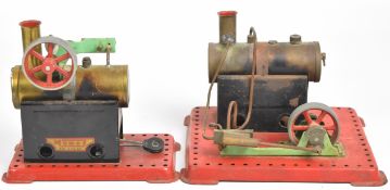 Two Mamod live steam stationary engine comprising SE2 and MM2