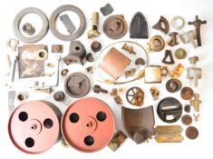 3 inch scale Wallis & Stevens live steam roller castings and parts to include pair of rolls, front