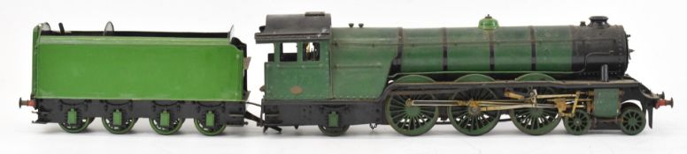 2½ inch gauge LNER Flying Scotsman live steam locomotive, with twin outside cylinders controlled
