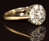 A 9ct gold ring set with a diamond cluster, 2.3g, size K
