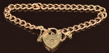 A 9ct gold curb link bracelet with heart padlock clasp, 9.6g,17cm