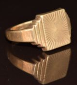 A 9ct gold signet ring, Birmingham 1965, 8g, size N