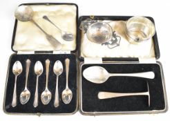 Hallmarked and other silver to include cased set of six coffee spoons, cased spoon and pusher, tea