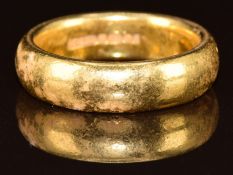 A 22ct gold wedding band/ ring, maker C.G & S, 13.1g, size O