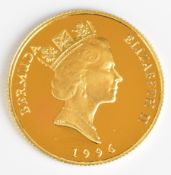Royal Mint 1996 Bermuda Queen Elizabeth the Queen Mother $10 14ct gold proof coin, weight 7.77g,