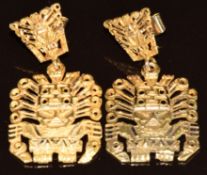 A pair of 18ct gold tribal earrings, 7.6g, 3.4cm
