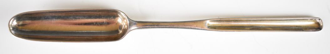 Georgian hallmarked silver double ended marrow scoop, London 1765, maker Thomas & William Chawner,