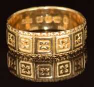 Victorian 18ct gold ring with engraved decoration, Birmingham 1887, 4.4g, size P/Q