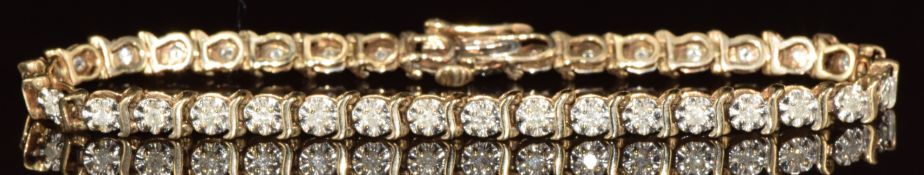 A 9ct gold bracelet set with diamonds, 8.1g, 18cm