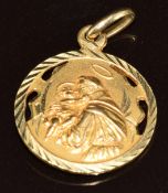 A 14k gold Italian religious pendant, 1.8g, 1.6cm
