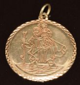 A 9ct gold St Christopher pendant, 2.7g, 2.2cm