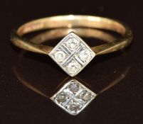 Art Deco style 9ct gold ring set with diamonds, 1.3g, size K