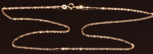 A 9ct rose gold chain, 0.9g, 44cm