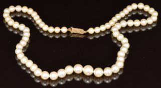A single strand cultured pearl necklace with 9ct gold clasp, 31.3g, 48cm