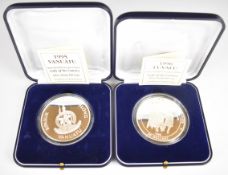 Two Royal Mint 155g fine silver proof Queen Elizabeth the Queen Mother coins comprising 1995 Vanuatu