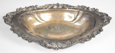 Meriden Britannia Company American silver dish with foliate rim, with maker's mark, A10 and sterling