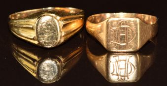Two 18k gold signet rings, 2.8g, size J & L