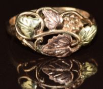 A 10k bi-coloured gold ring from Black Hills Gold, 3.3g, size P