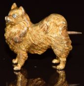 A 9ct gold brooch in the form of 'Ruff' a Pomeranian dog, with old cut diamond eyes (13.6g, 2.1x1.