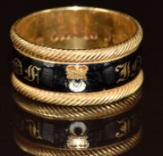 Georgian 18ct gold Duke of Northumberland mourning ring set with black enamel inscribed 'In Memory