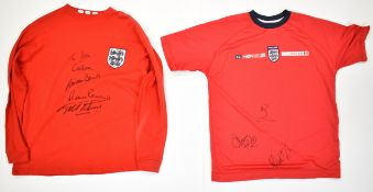 England 1966 signed retro sweatshirt personally inscribed to the recipient and autographed by Gordon