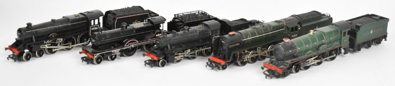 Five Hornby 00 gauge model railway locomotives comprising BR and GWR liveries