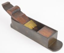 Norris or similar vintage woodworking plane with Ward iron (width 5cm) and brass fitting stamped S.