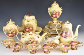 Aynsley tea and decorative ware including a complete tea set, six of each dinner and intermediate