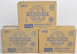 Eight hundred 12 bore Maionchi Lead-Free 28g 3 shot steel shotgun cartridges, all sealed in original