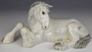 Beswick mare lying down in grey colourway, H13cm