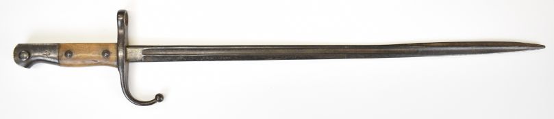 Turkish 1890 pattern bayonet with downswept quillon and 51.5cm pipe back blade. PLEASE NOTE: WE