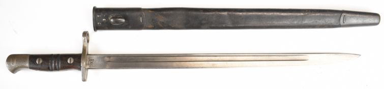 British WW1 Remington 1913 bayonet with wooden grips and fullered blade, marked Remington and