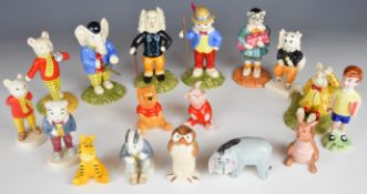 Collection of Beswick / Royal Doulton Rupert Bear and Winnie the Pooh figures, tallest 15cm