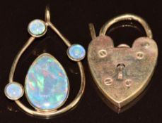A 9ct gold heart padlock clasp and 9ct gold pendant set with opal triplets, 5.3g, 2.5 & 3cm