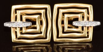 A pair of 18ct gold bi-coloured earrings set with diamonds, 7.9g, 1.5cm