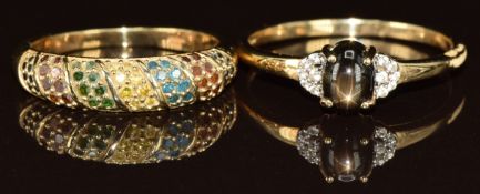 Two 9ct gold rings, one set with multicoloured diamonds and the other spinel and quartz, 4.6g,