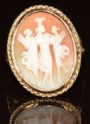 A 9ct gold ring set with a cameo depicting the Three Graces, 4.4g, size P
