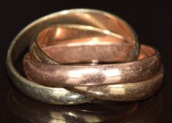 A 9ct gold tri-coloured Russian style wedding band / ring, 4.8g, size J