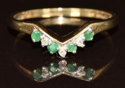 A 9ct gold ring set with emeralds and diamonds in a V setting, 1.6g, size R