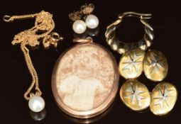 A 9ct rose gold locket, pair of yellow metal cufflinks, 9ct gold pendant set with a pearl on 9ct
