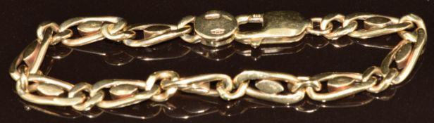 A 9ct gold bracelet by Sinigaglia, 13.3g, 17.5cm