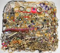 A collection of costume jewellery including diamanté, marcasite necklace, vintage brooches, Art Deco