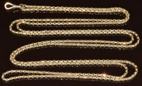 A c1900 9ct gold guard chain made up of faceted oval links, 24.3g, 150cm
