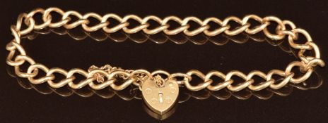 A 9ct gold curb link bracelet with heart padlock clasp, 11.4g, 18cm